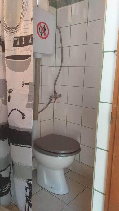 Zephyr Guest House ليفوكاسترو المظهر الخارجي الصورة